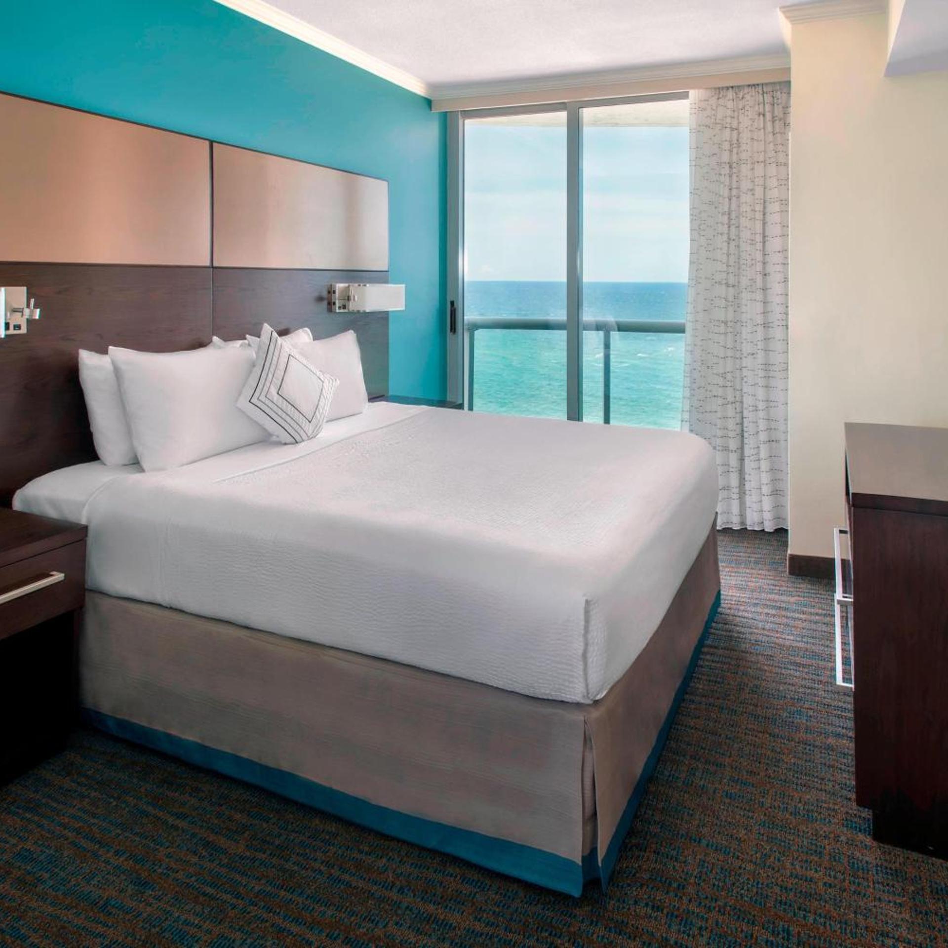 2 Bedrooms, 2 Rooms, Suite, Ocean Front