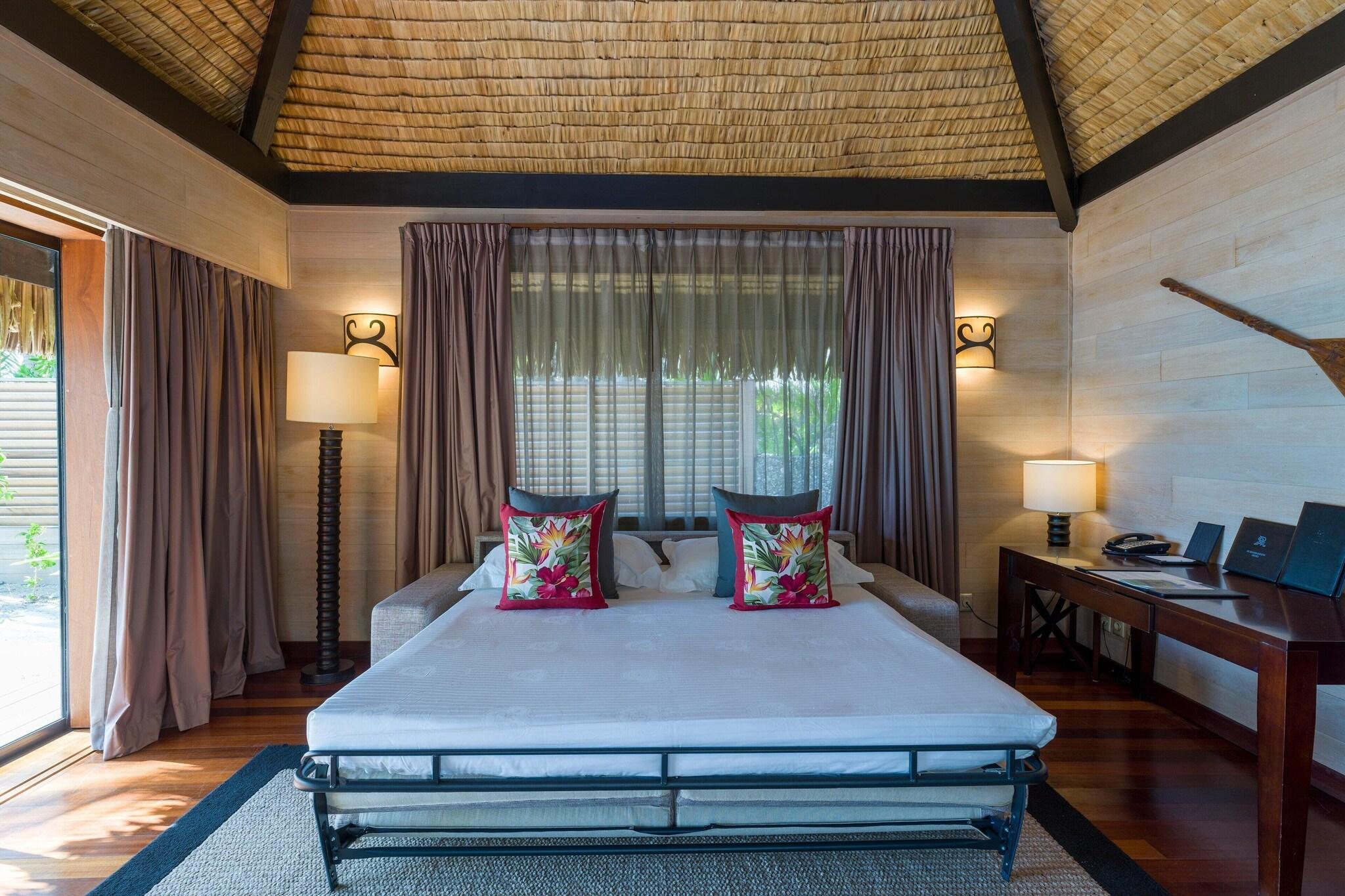 Villa, Lagoon View، The St Regis Bora Bora Resort 2/5