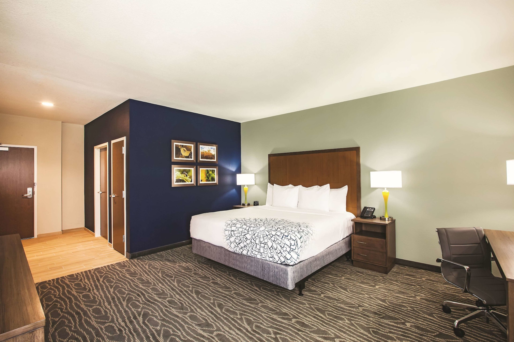 Room, King Bed, Accessible