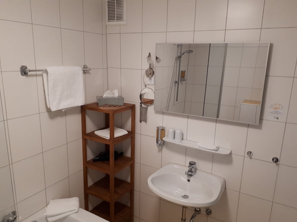 AKZENT Hotel Murrer 63/63