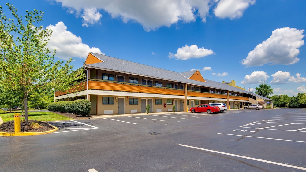 Best Western Clermont 3/35