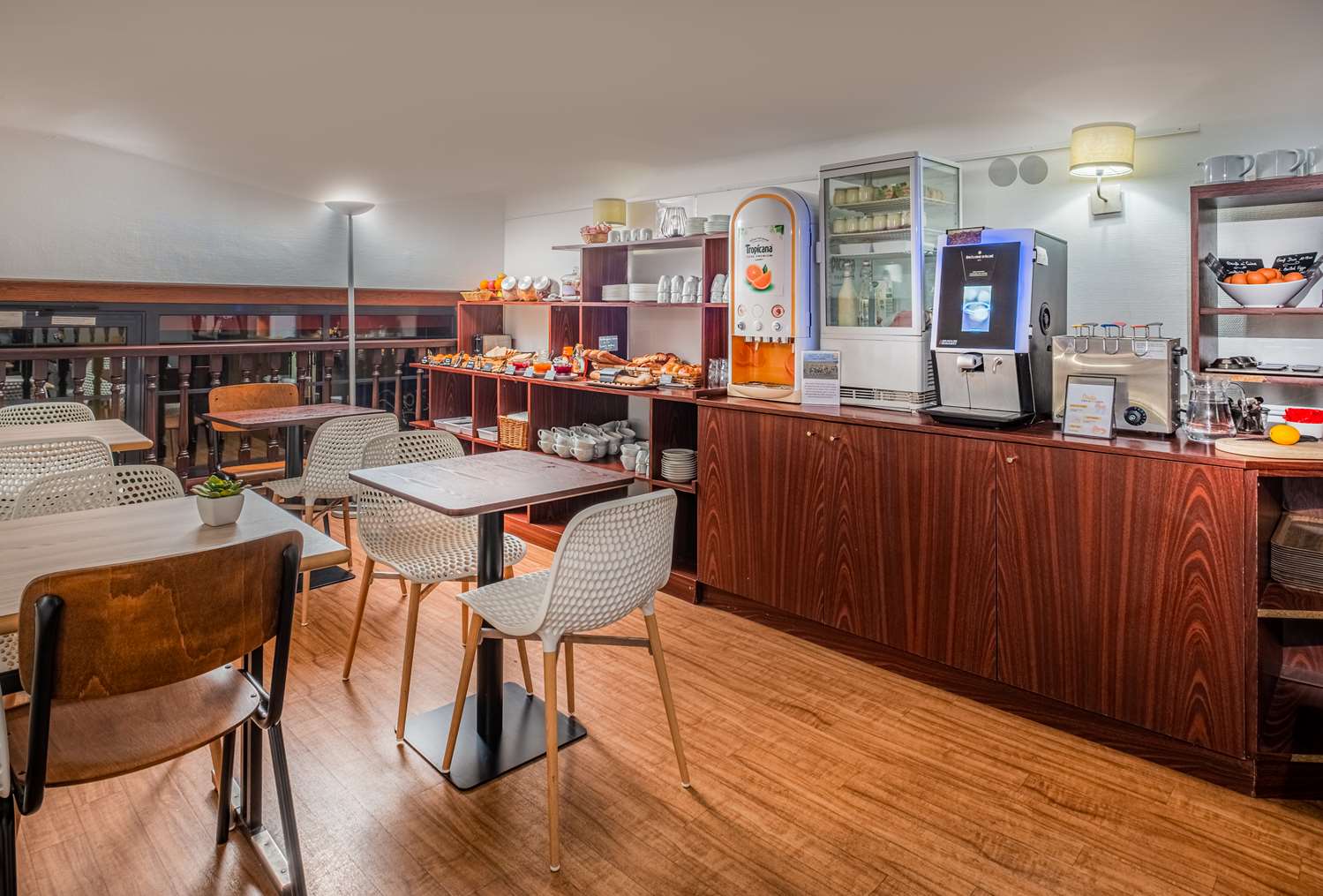 Sure Hotel by Best Western Lorient Centre 54/64