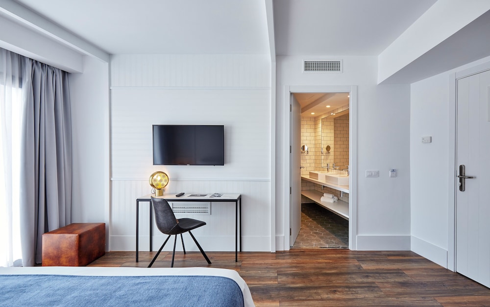 Gran Hotel Flamingo - Adults Only 42/50