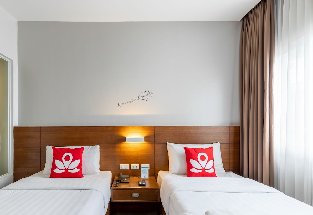 The Podium Boutique Hotel 11/40
