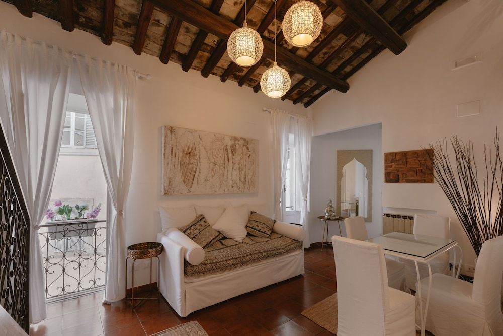 Navona Home 22/50