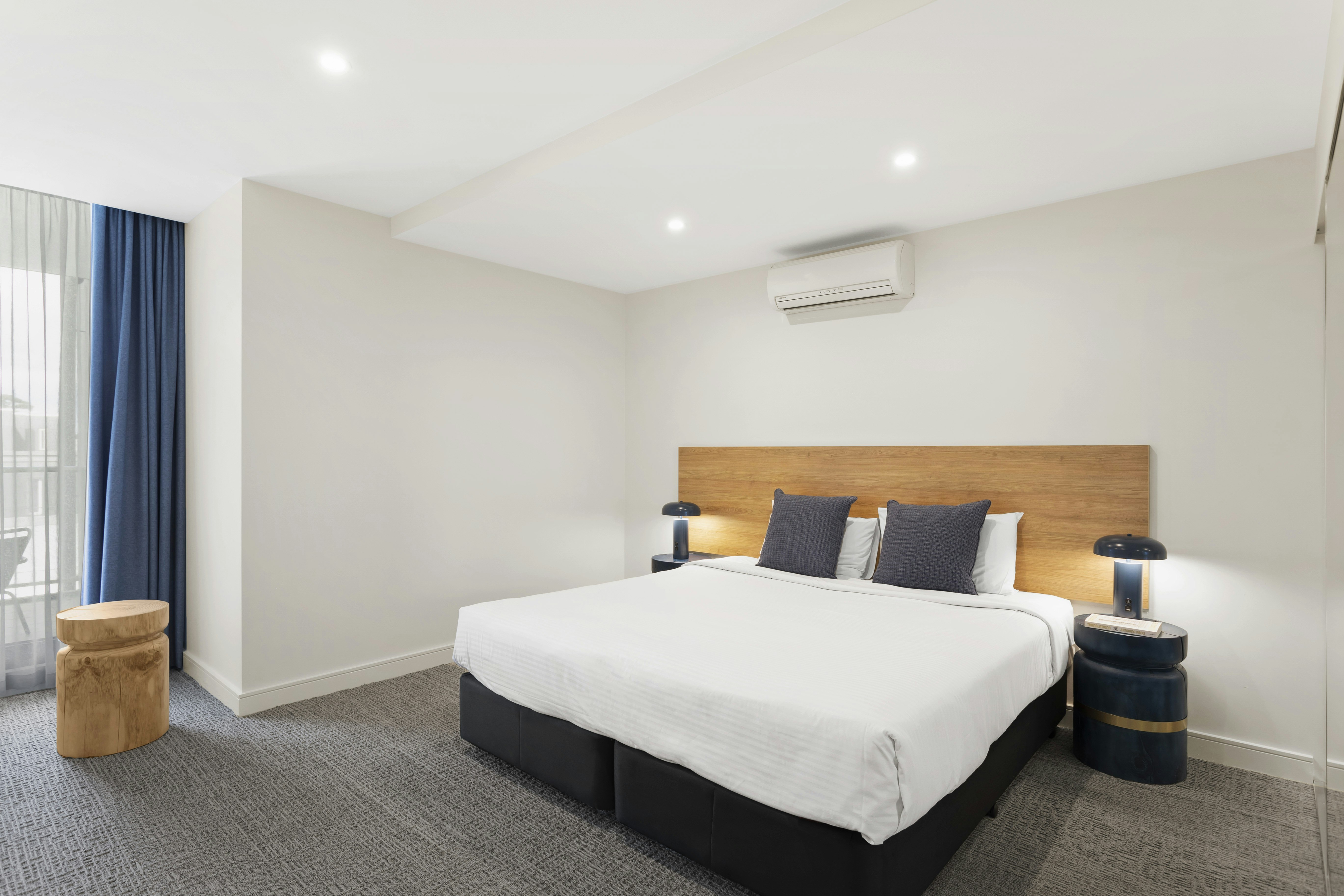 Quest Ivanhoe 12/37