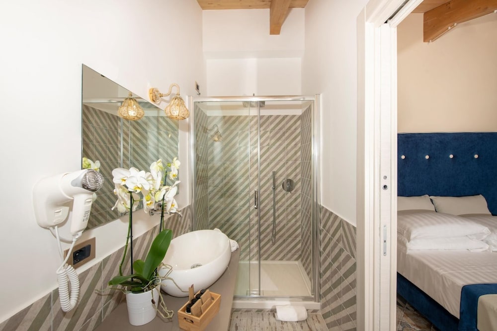 Don Giulio Luxury Rooms 44/48