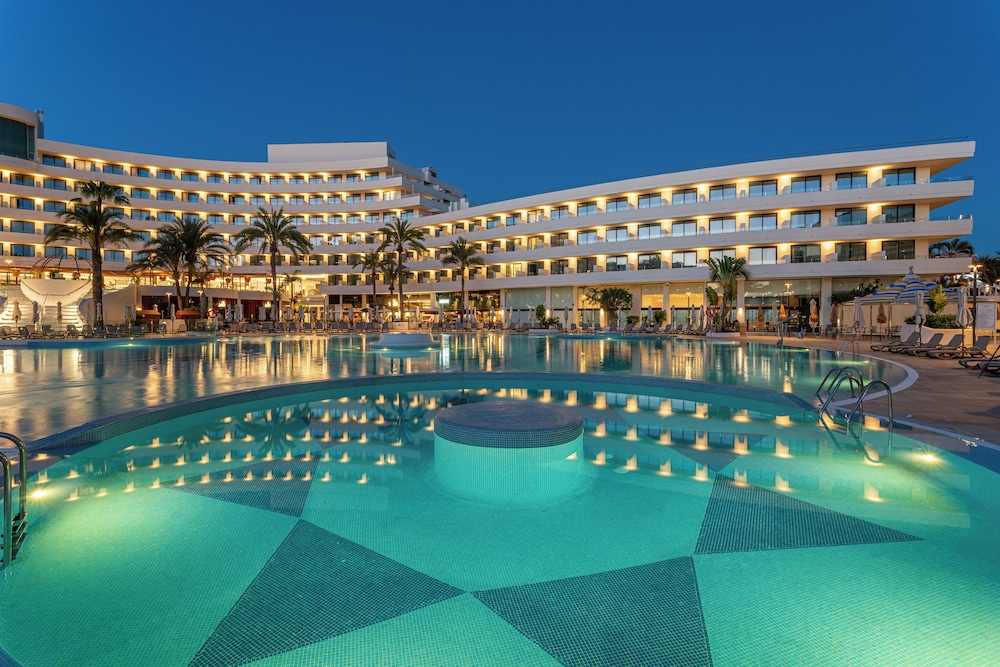 Mediterranean Palace 6/50