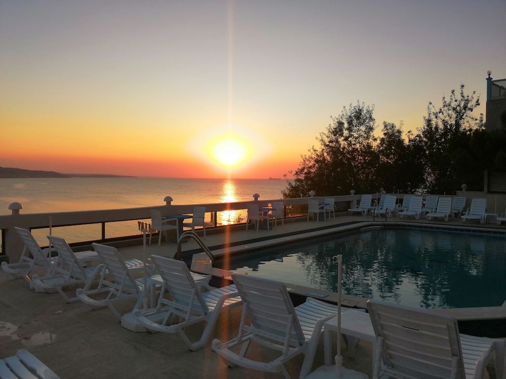 Erzurumlu Otel 20/24
