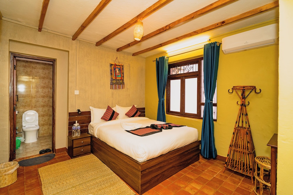 Nepali Heritage Hotel 22/50