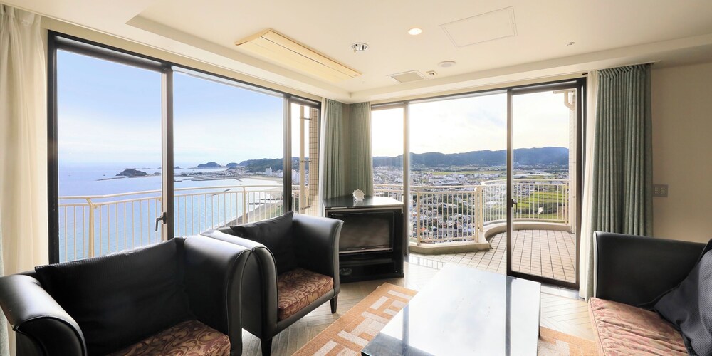 Kamogawa Grand Tower 19/42