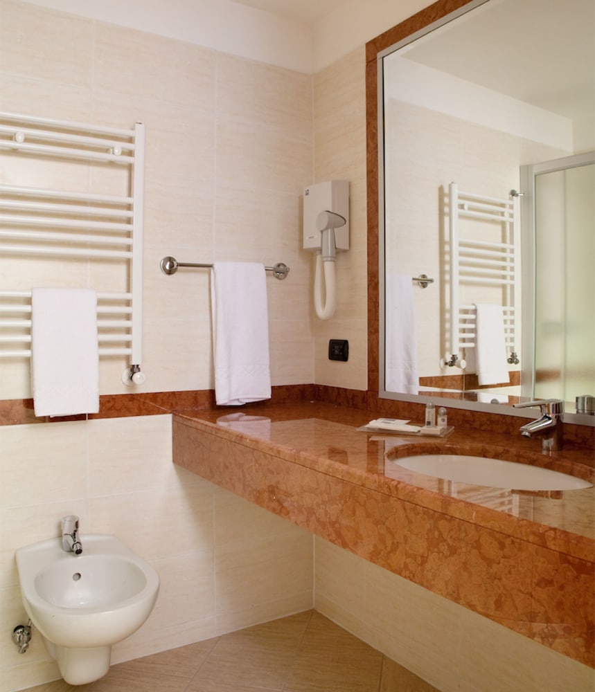 Hotel San Luigi 24/43