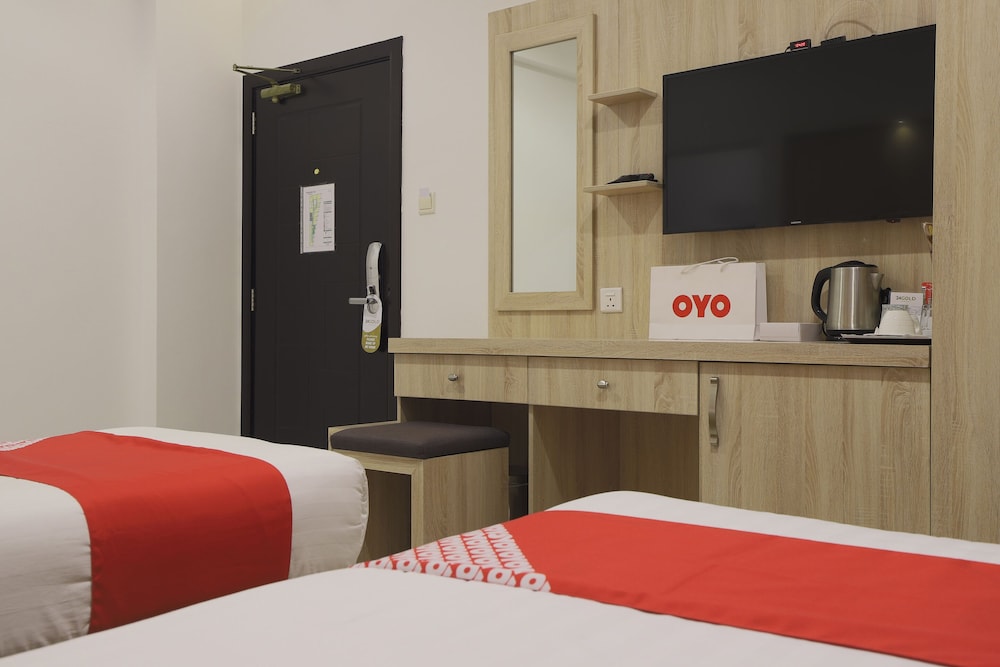 Capital O 314 24 Gold Hotel 28/49
