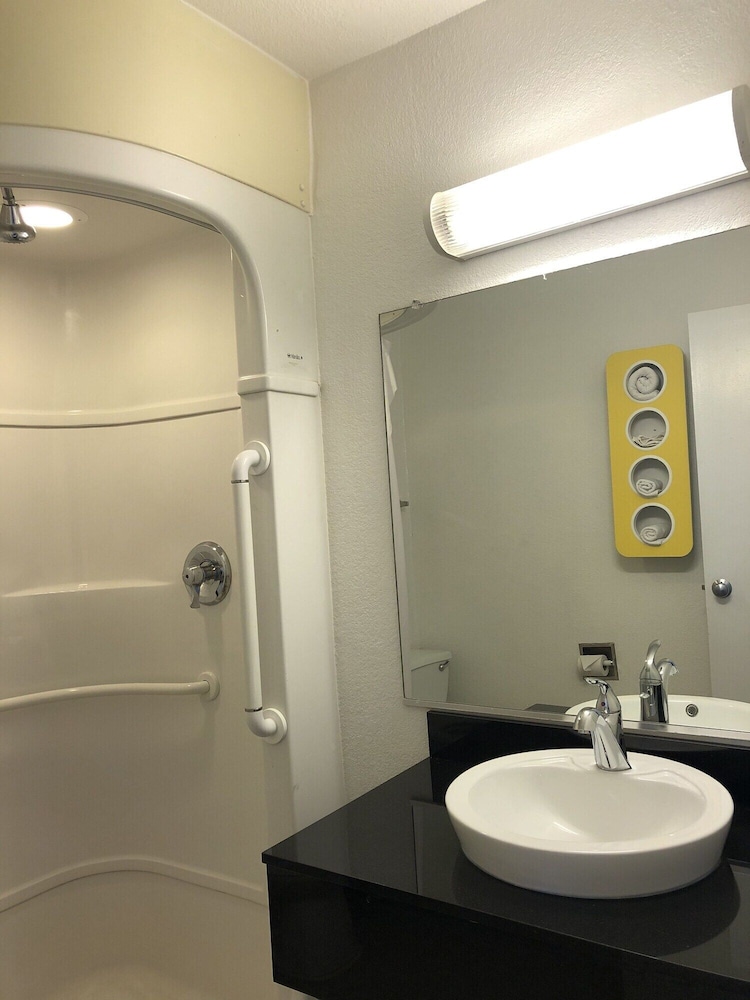 Motel6 Santa Rosa NM 53/54