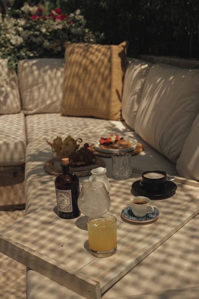 Makani Luxury Wanderlust 55/66