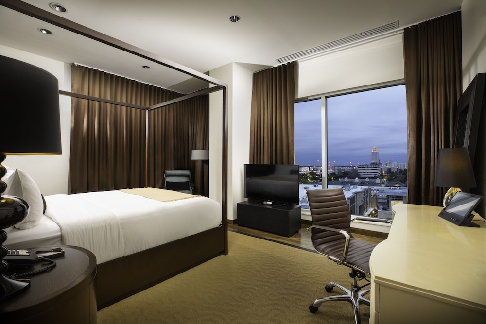 The Moran CITYCENTRE 33/80