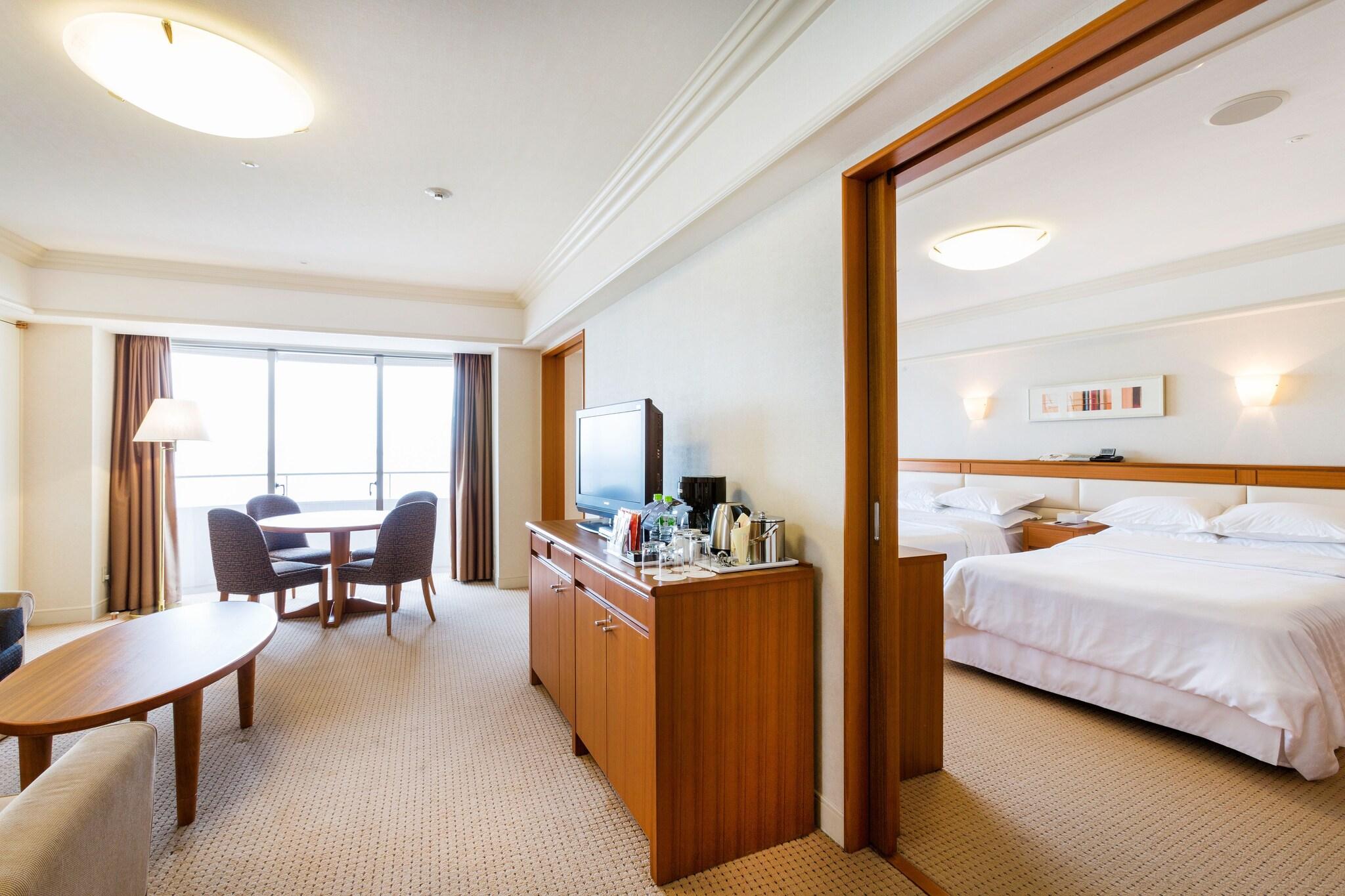 Club, Suite