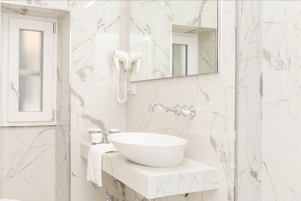 Margherita Suites 20/48