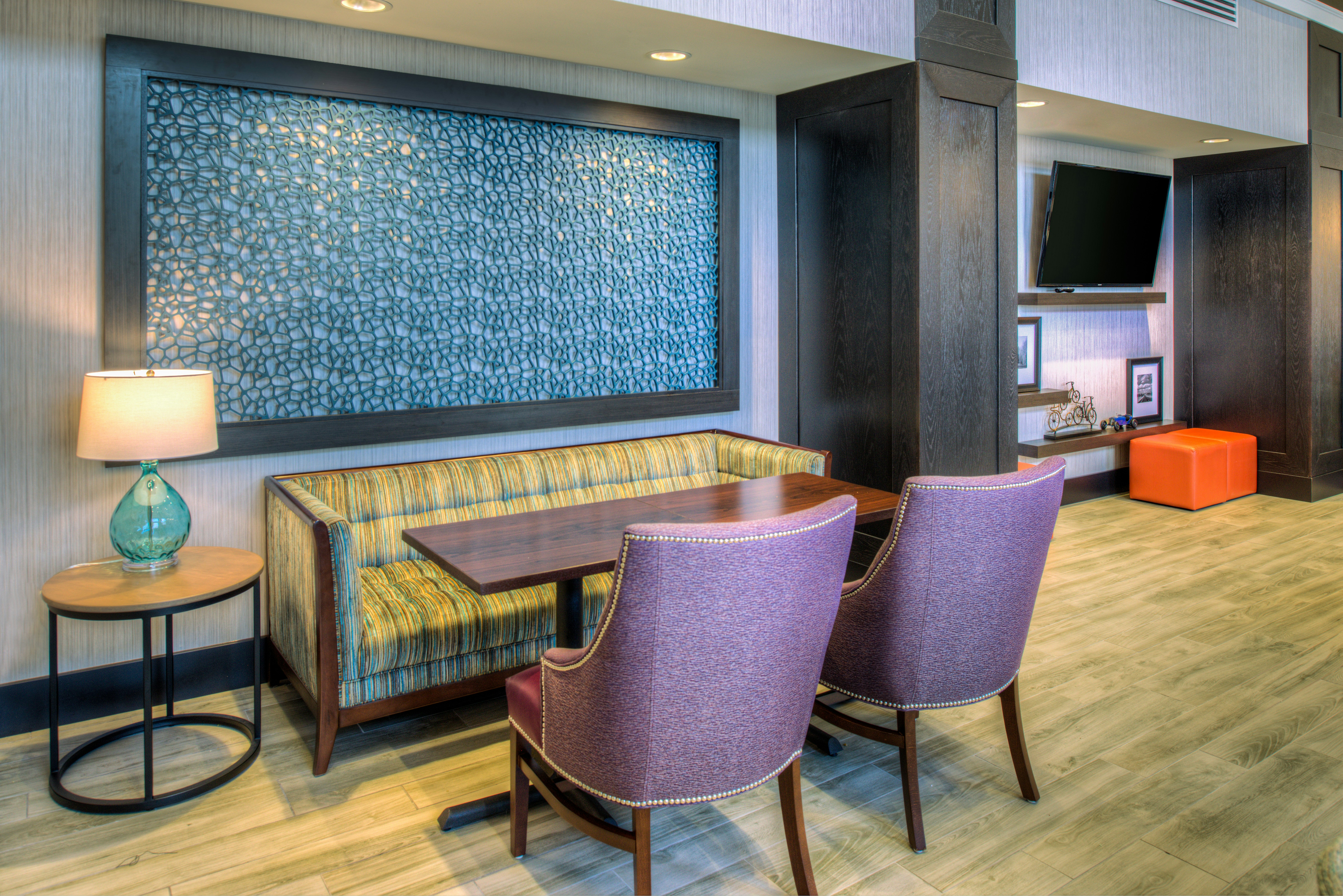 Hampton Inn & Suites Wixom 50/61