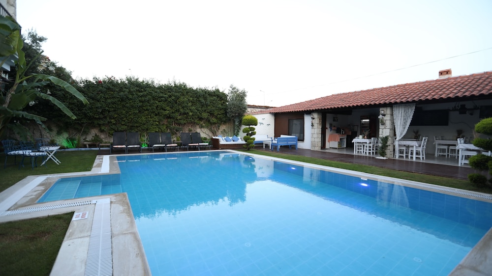 Cayirli Alacati Butik Otel 35/39
