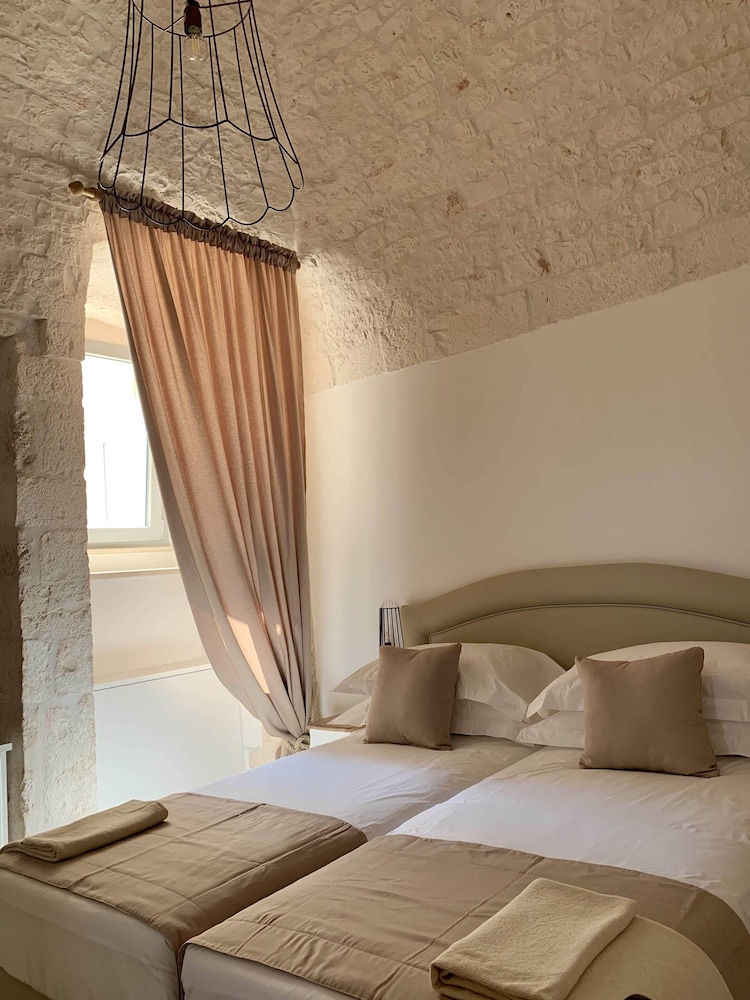 Borgo Cozzana 60/73