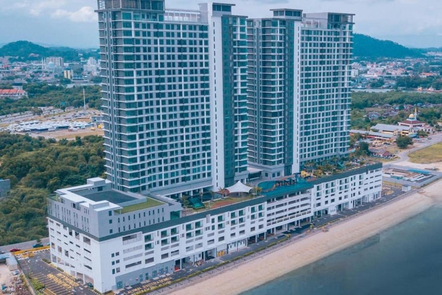 Glex Hotel Kuantan 1/18