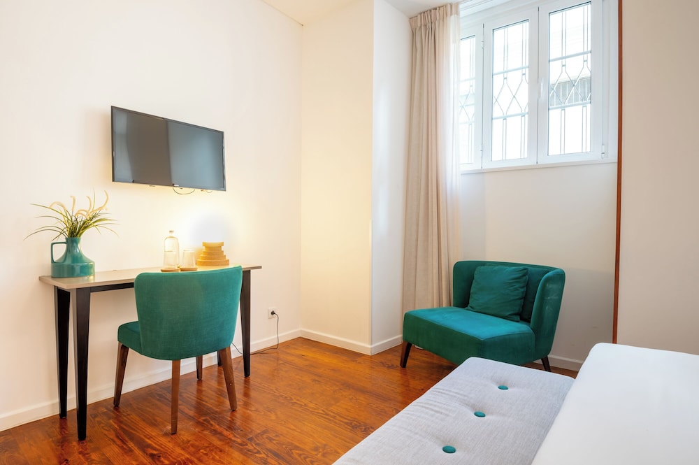 Bica Flh Suites 36/52