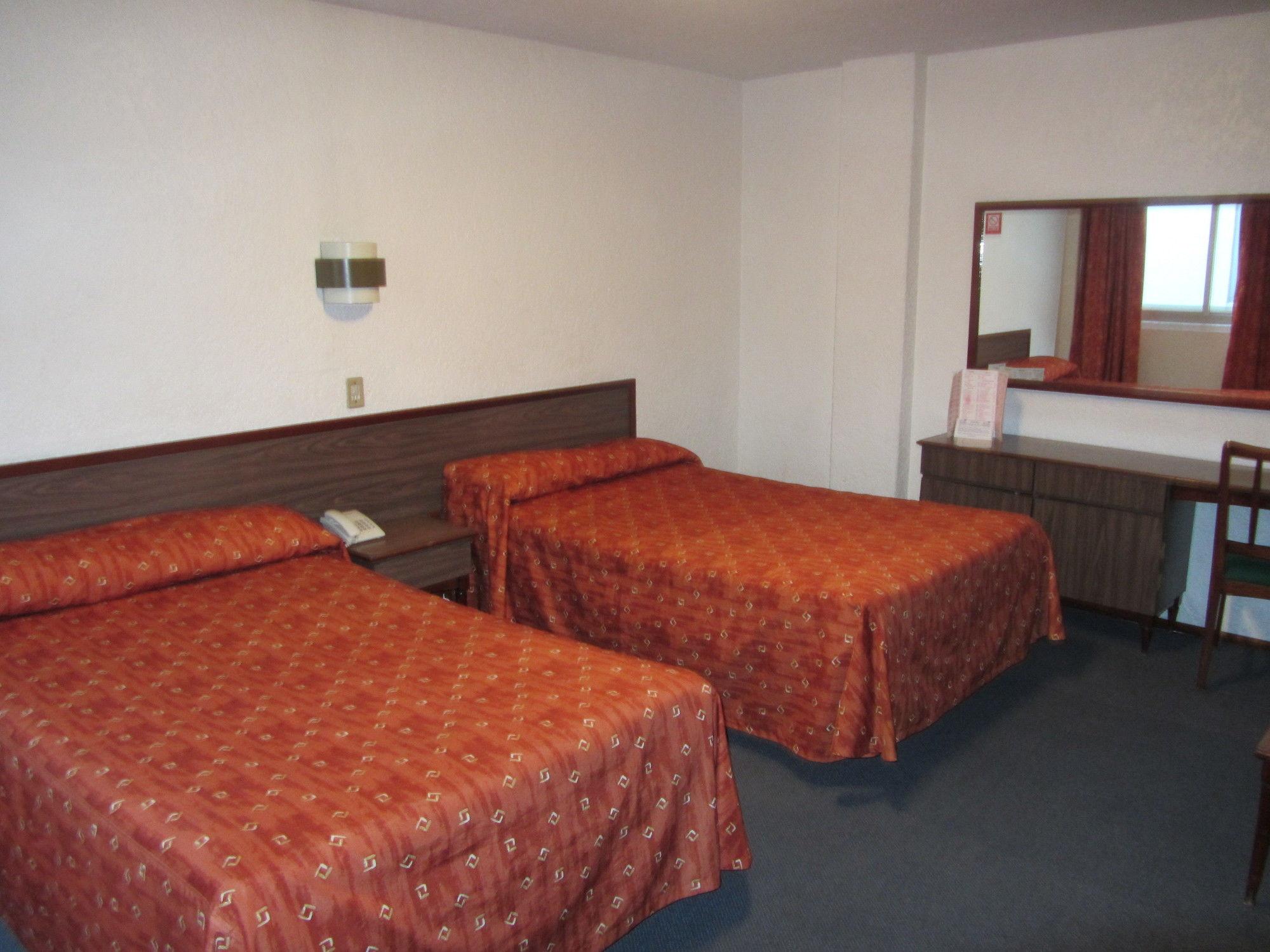 Room, Double Bed