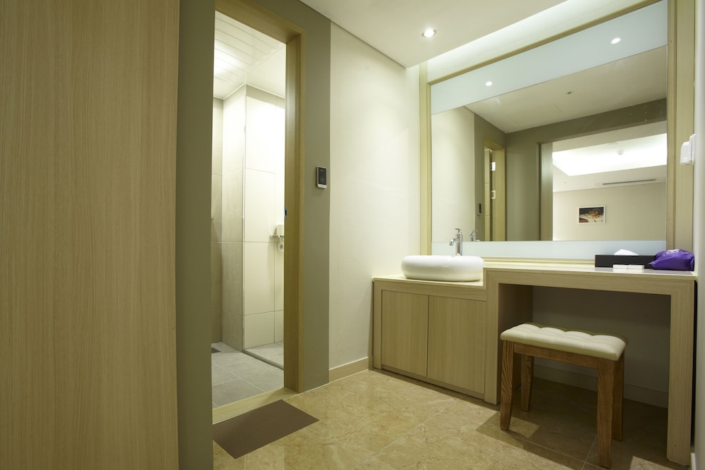 Hotel Sopra Incheon Cheongna 64/67