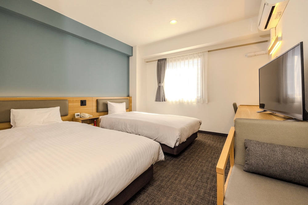 Kochi Sunrise Hotel 13/50