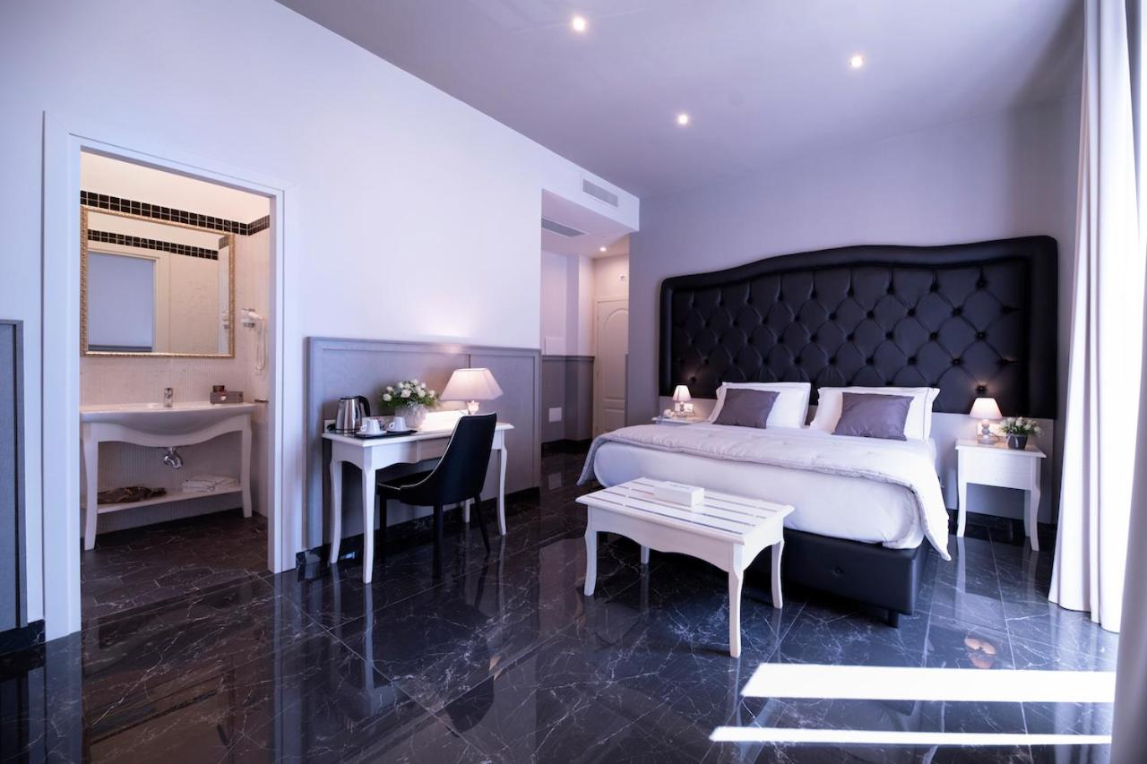 Room, Double or Twin Bed, Balcony