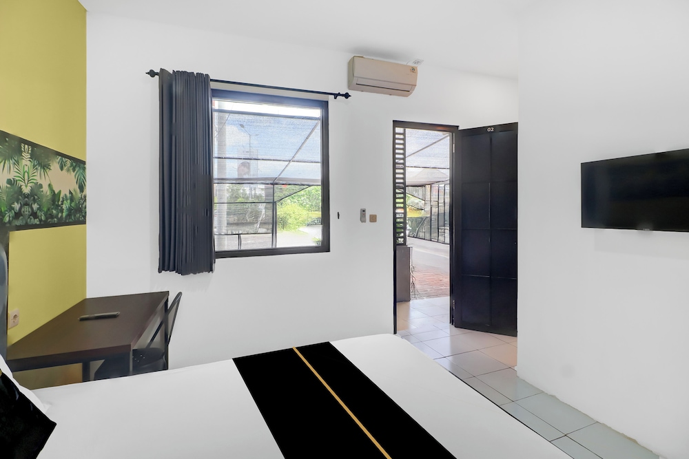 Hotel O near Trans Studio Theme Park (formerly Sunset Cozy Residence) 21/29
