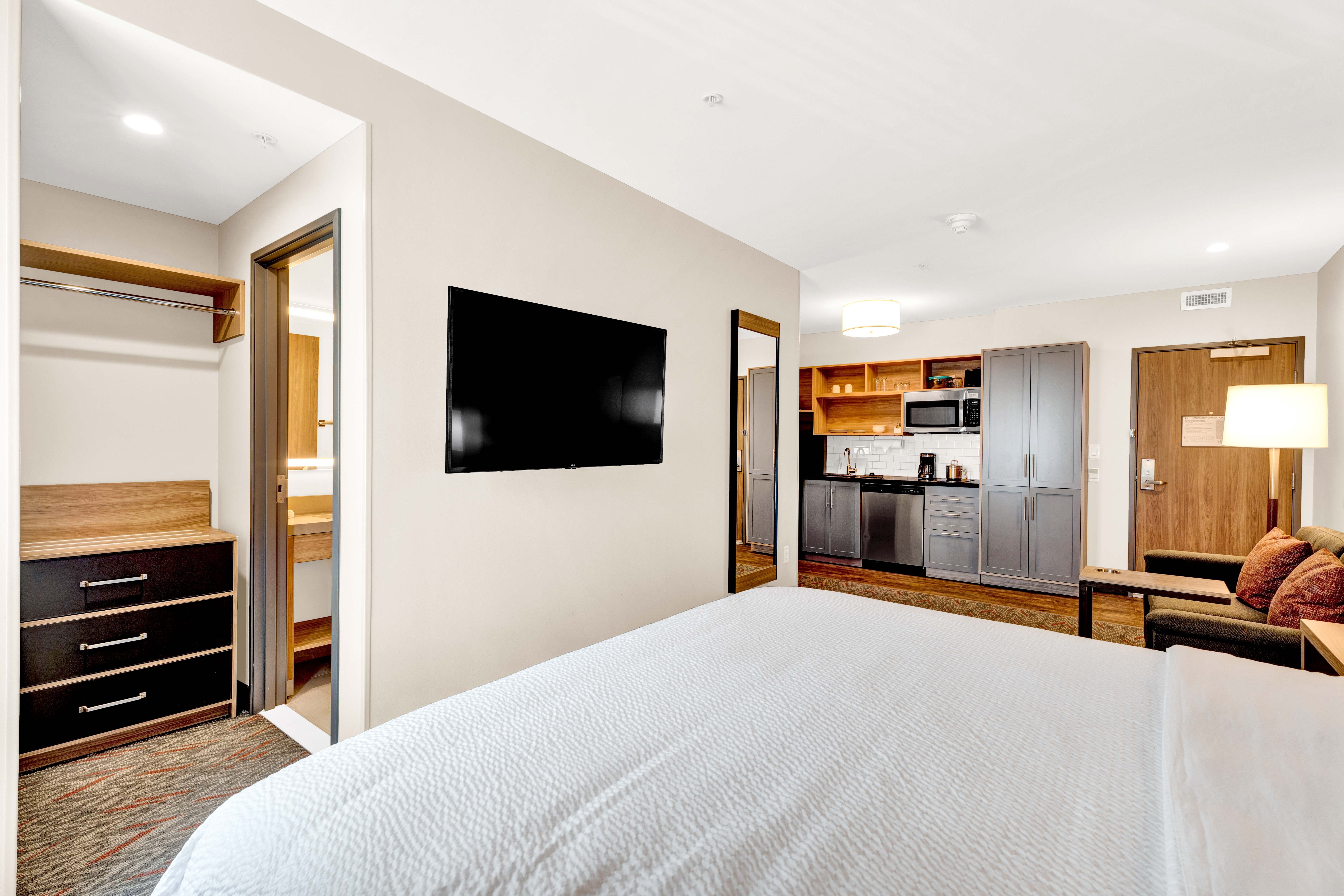 Candlewood Suites Detroit - Auburn Hills by IHG 14/50