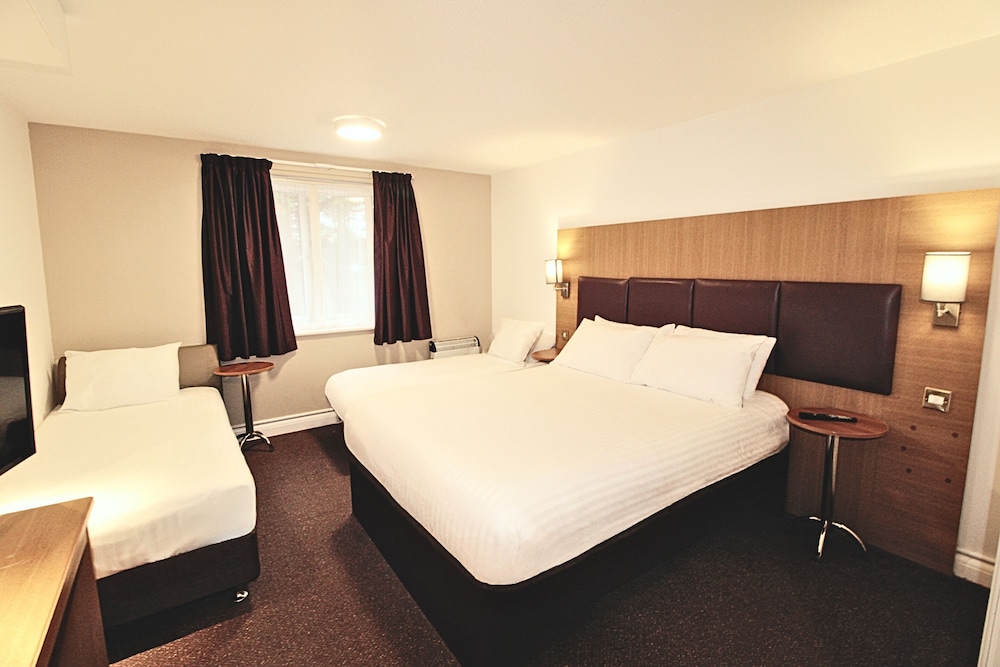 Family, Double Bed, Sofa