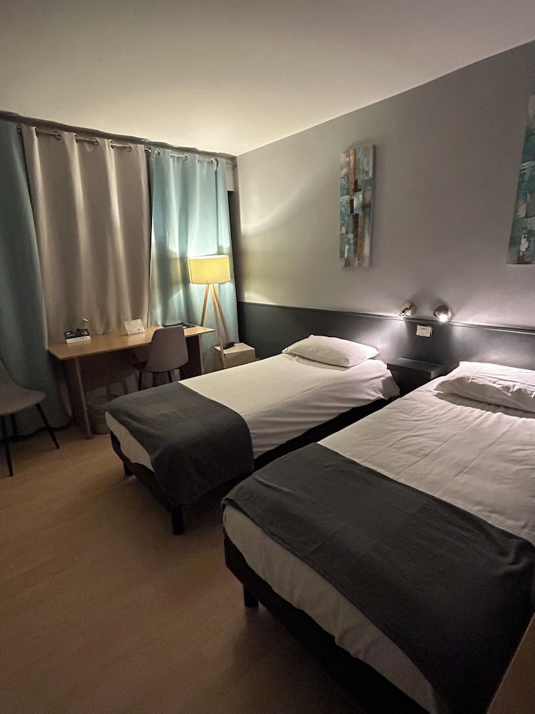 HOTEL LES GRAVADES 14/38