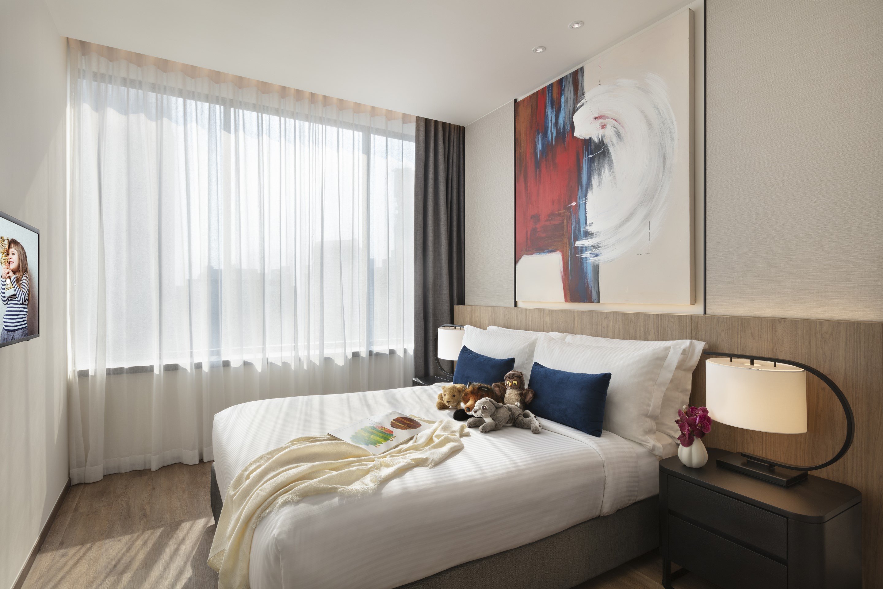 2 BEDROOMS, PREMIER