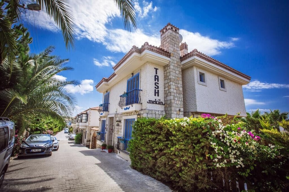 Tash Mekan Alacati Boutique Hotel 24/28