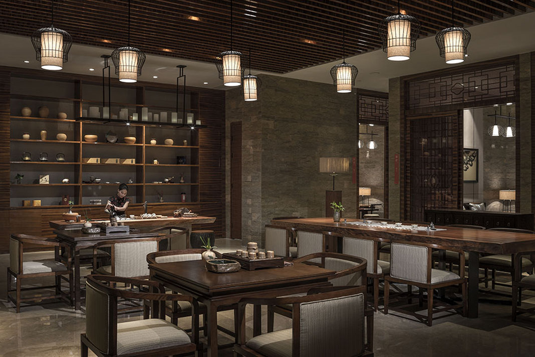 HUALUXE YANGJIANG CITY CENTER 58/79