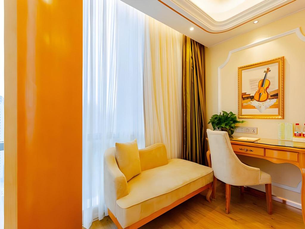 Vienna International Hotel (Kunming New Luosiwan, Vanke Charming City, Guangwei Metro Station) 38/52