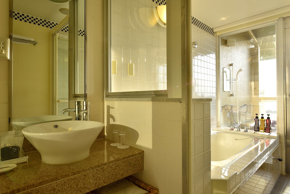 Okinawa Kariyushi Resort Exes Ishigaki 48/50