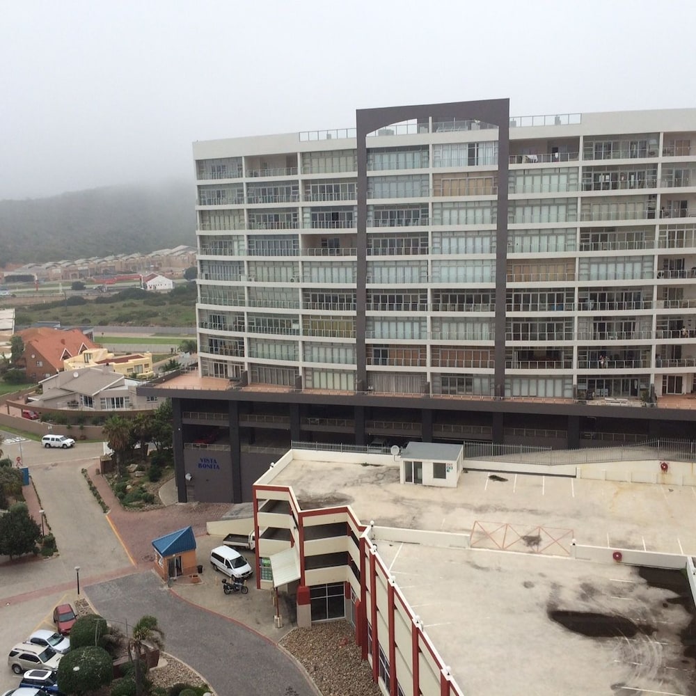 Vista Bonita Apartments 7/49