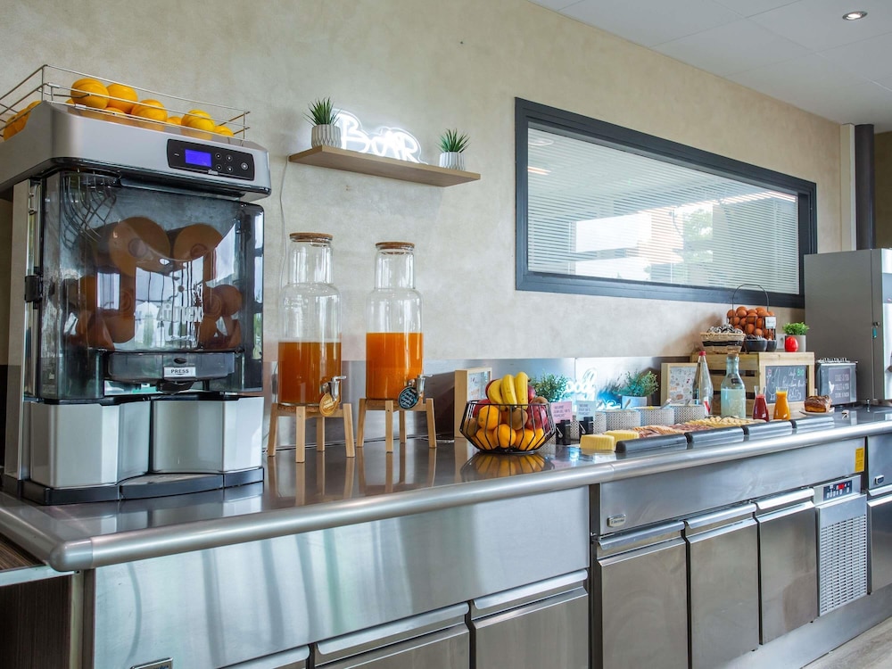 Ibis Styles Bourges 4/48