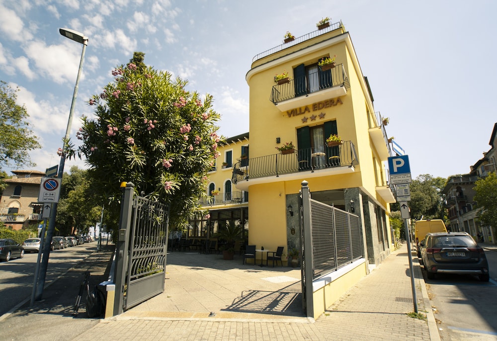 Villa Edera 43/45