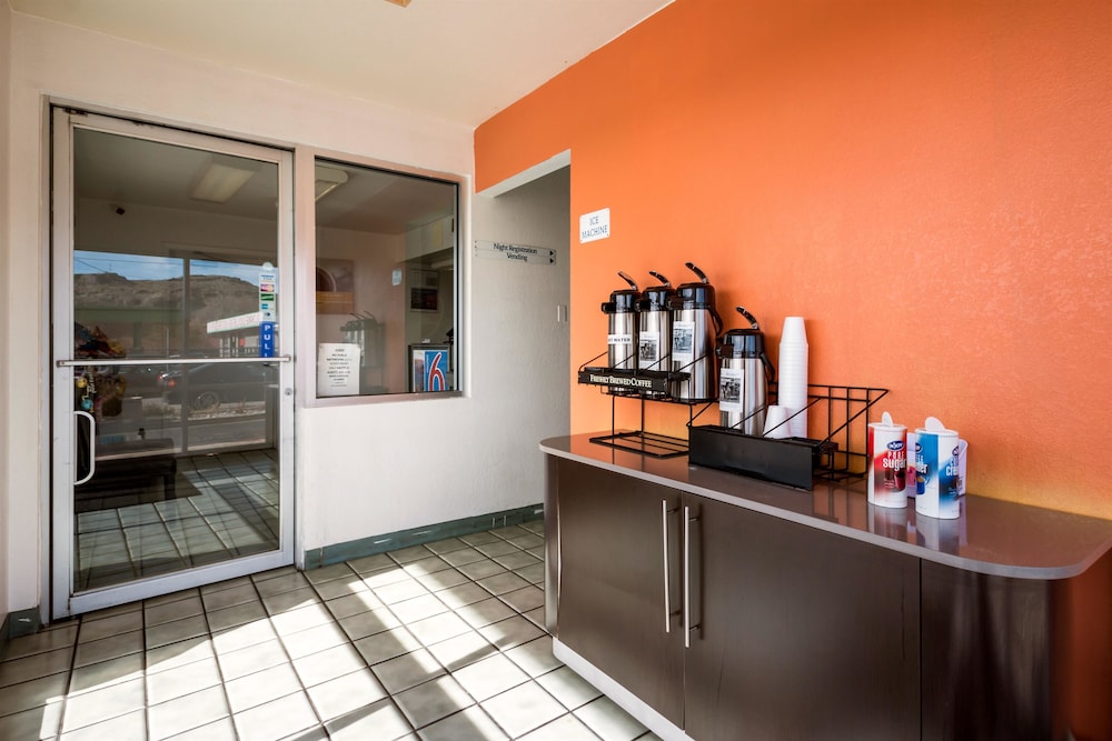 Motel6 Wendover, UT 34/45
