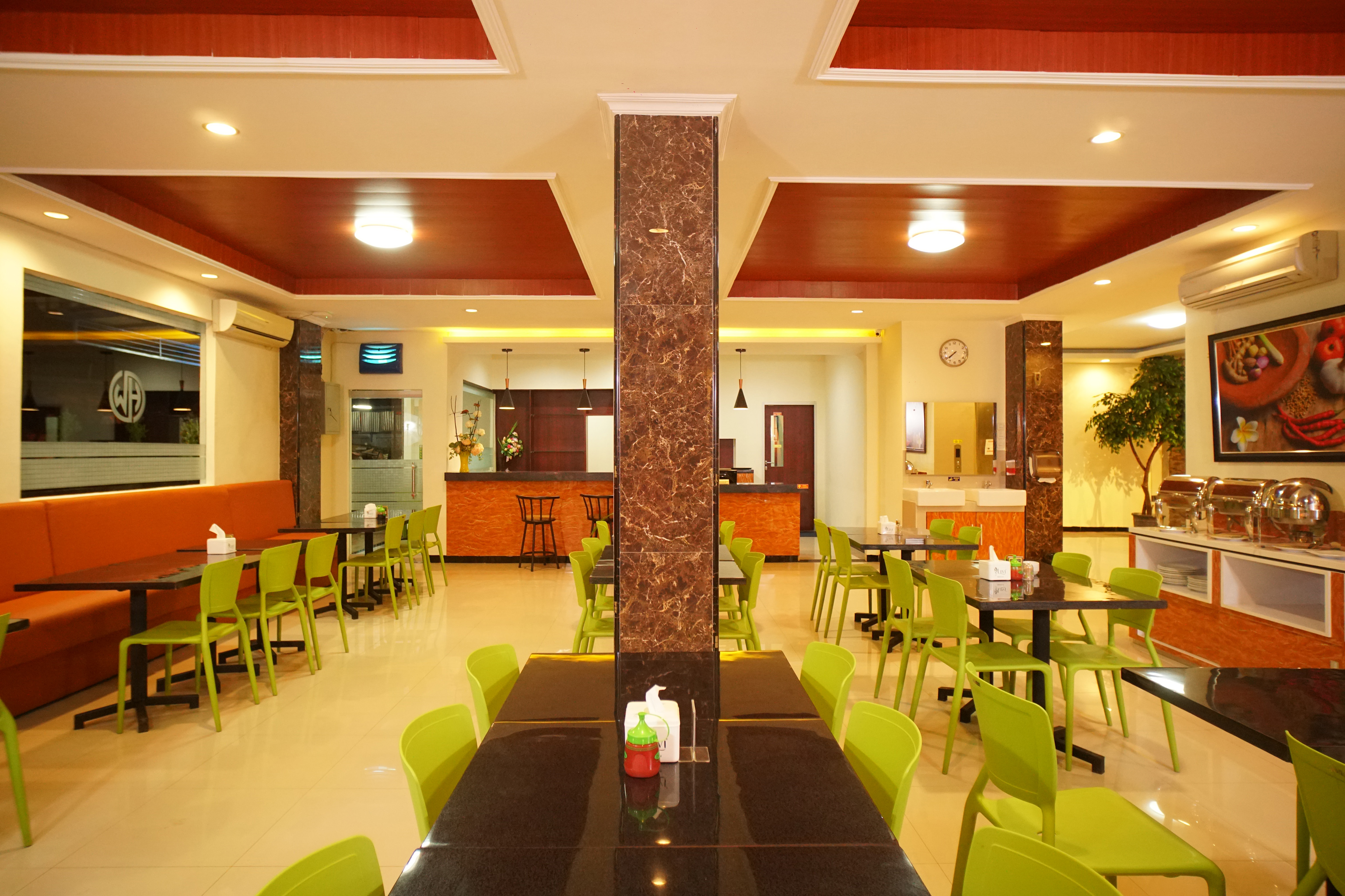 Oyo 147 Hotel Winer 39/50