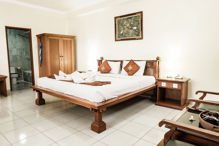 Static, Deluxe, Double or Twin Bed