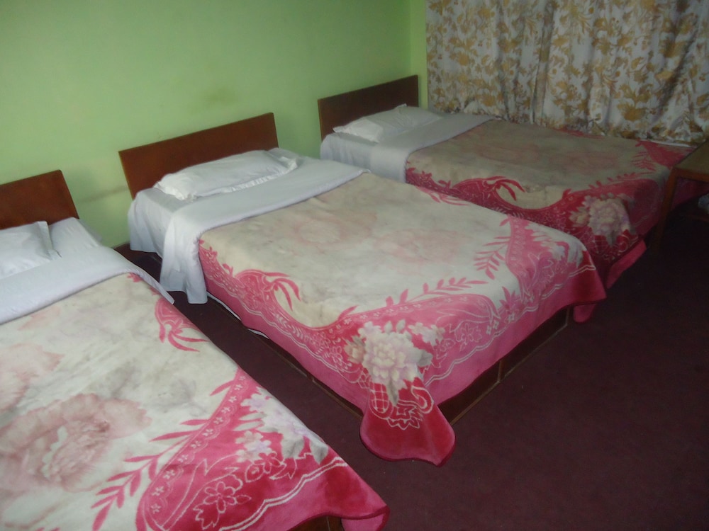 Hotel Discovery Inn 31/49