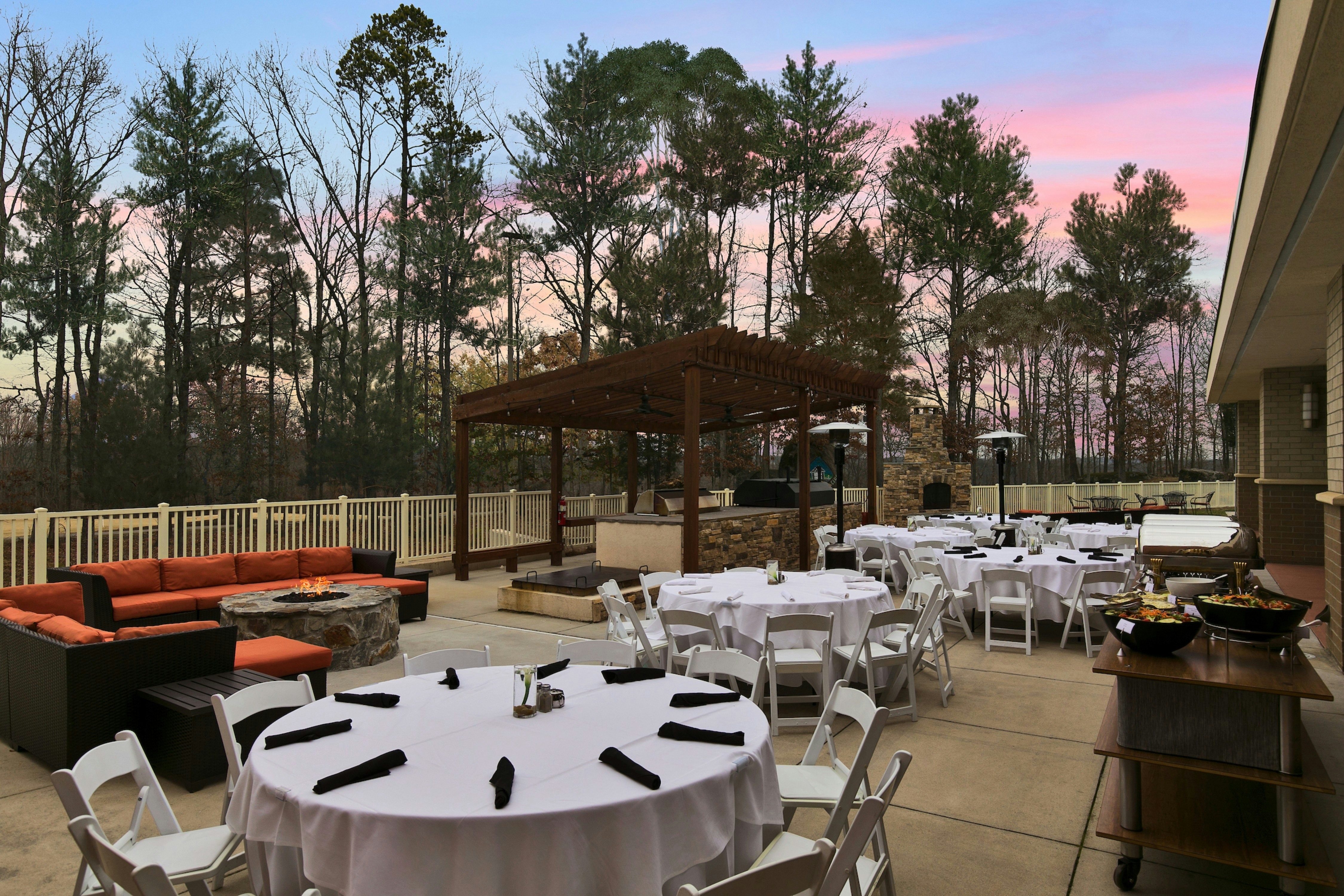 Embassy Suites by Hilton Charlotte Concord Golf Resort & Spa 50/74