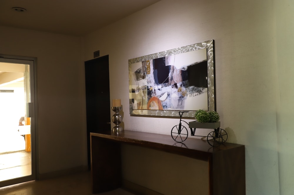 Home Suites Rotarismo 55/56