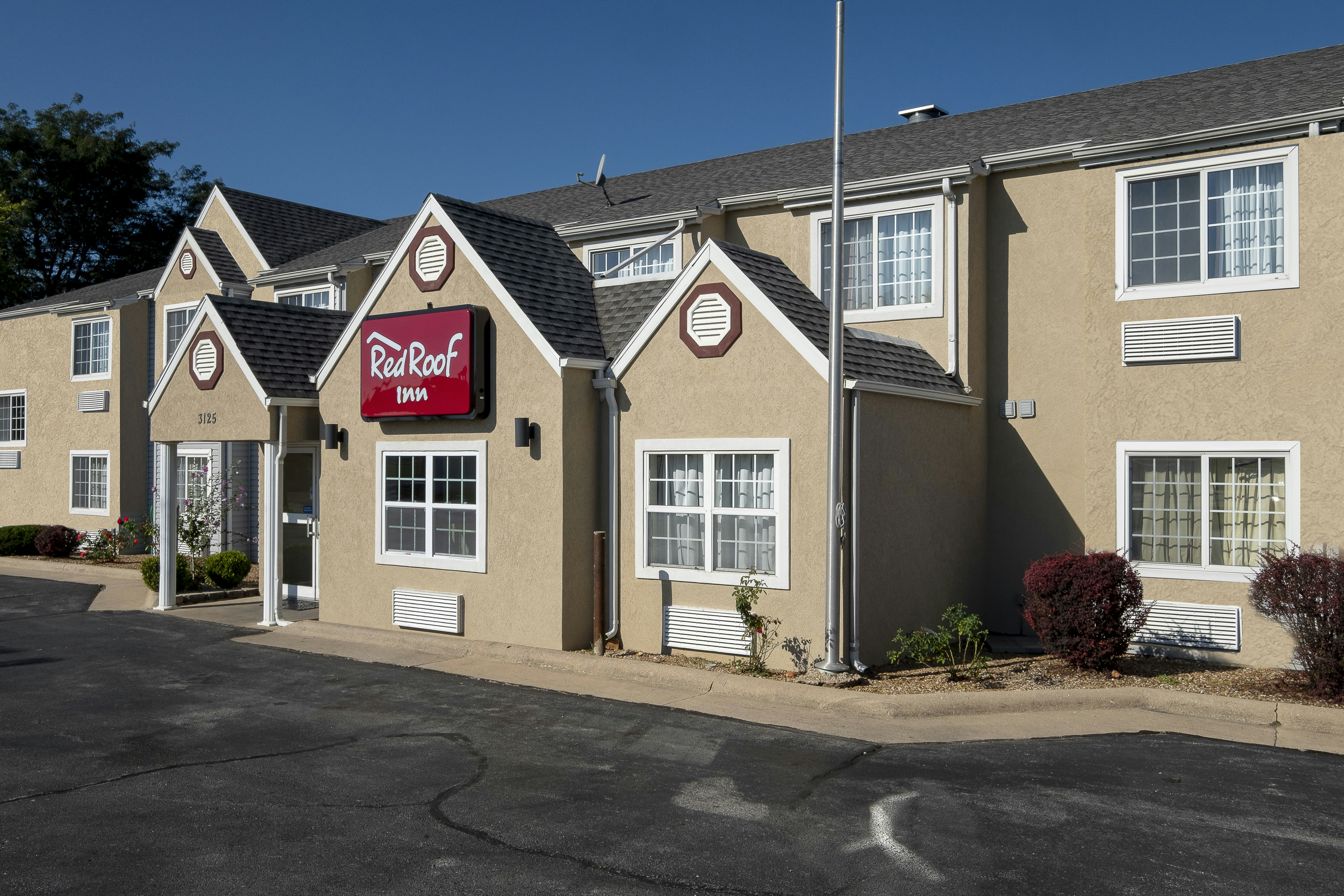 Red Roof Inn Springfield MO 38/39